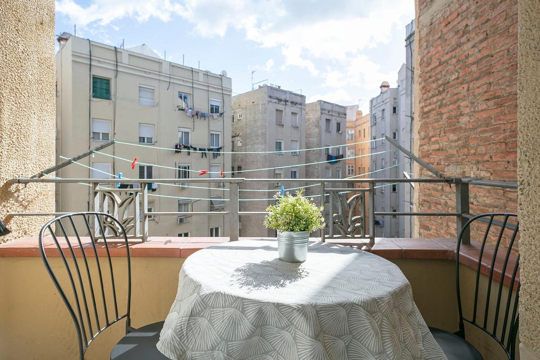 Apartmento Industria Barselona Dış mekan fotoğraf