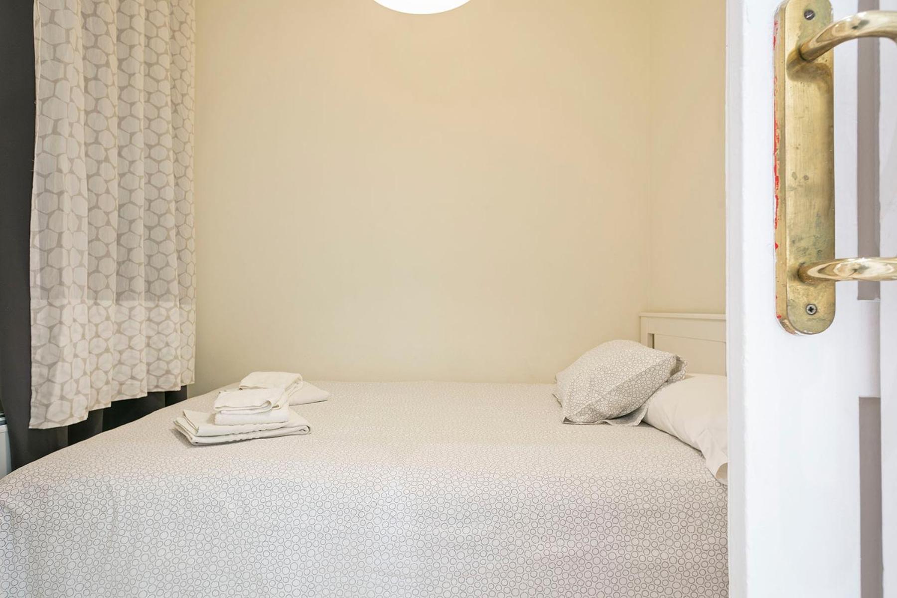 Apartmento Industria Barselona Dış mekan fotoğraf